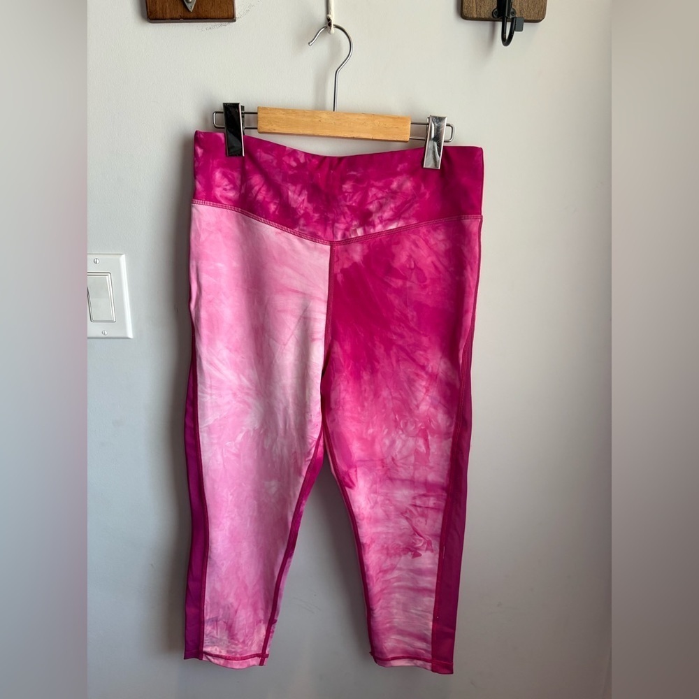 ZYIA Women’s Vibrant Pink Leggings